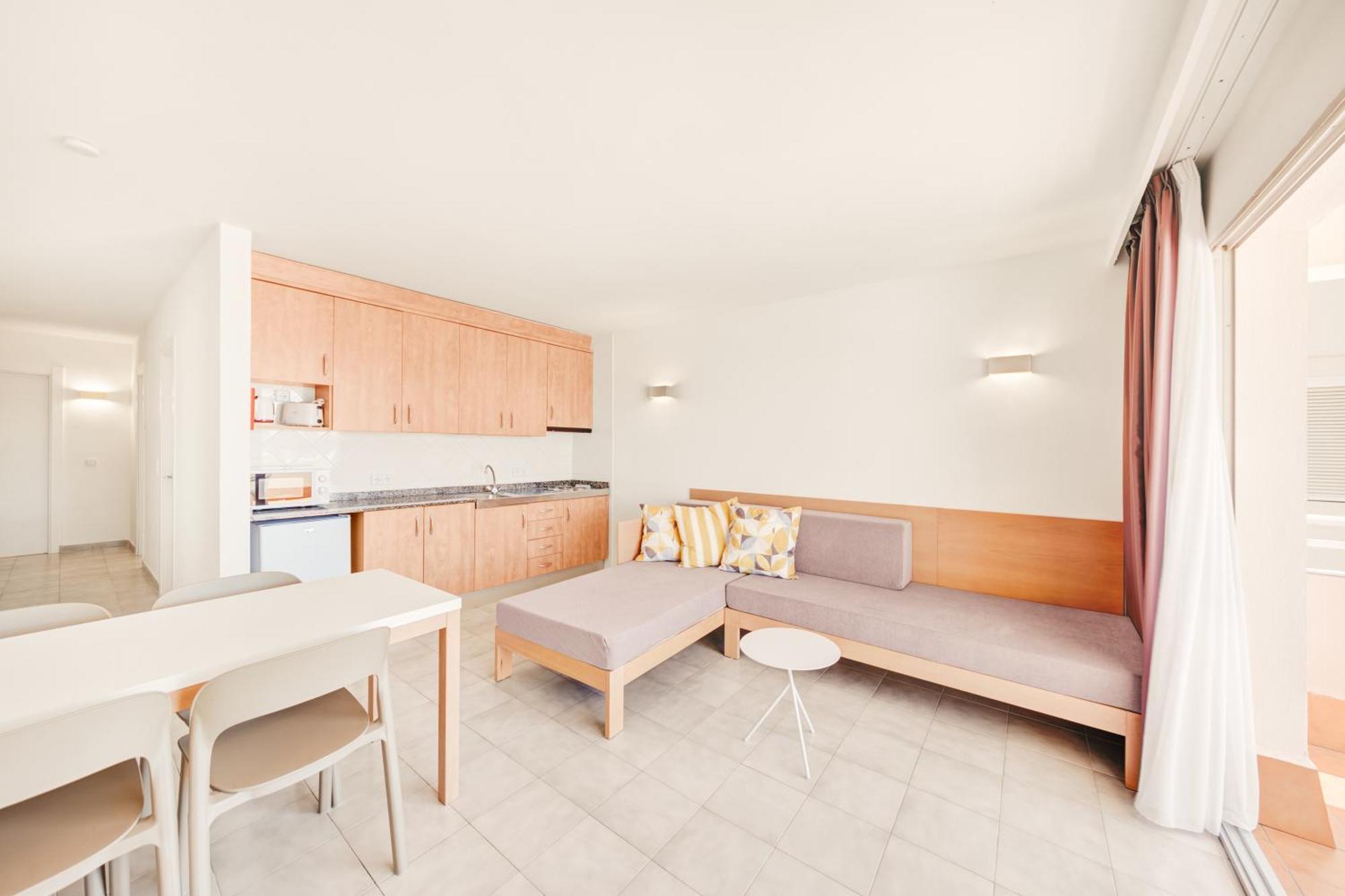 Apartamentos Vista Club Санта-Понса Экстерьер фото